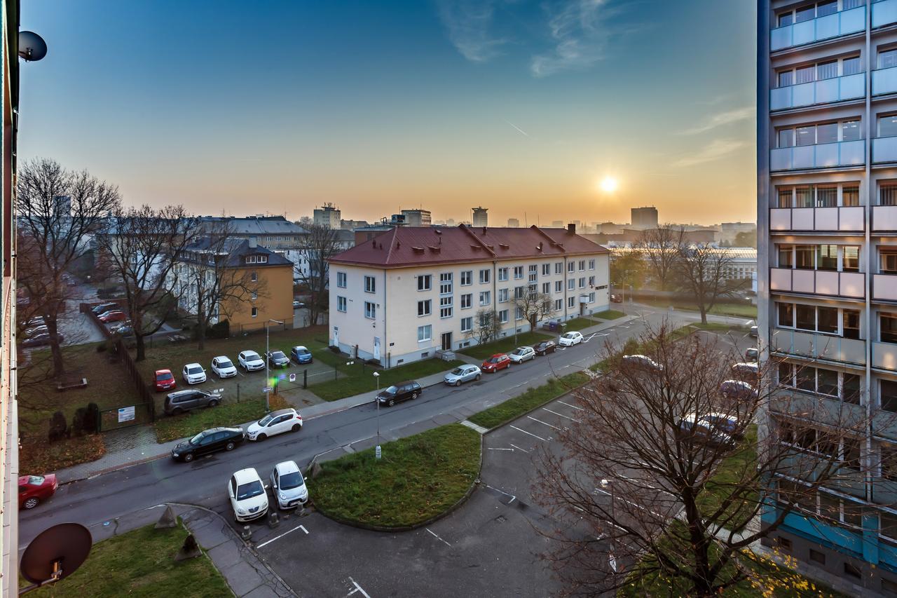 Golden Apartments Ostrava Exteriör bild